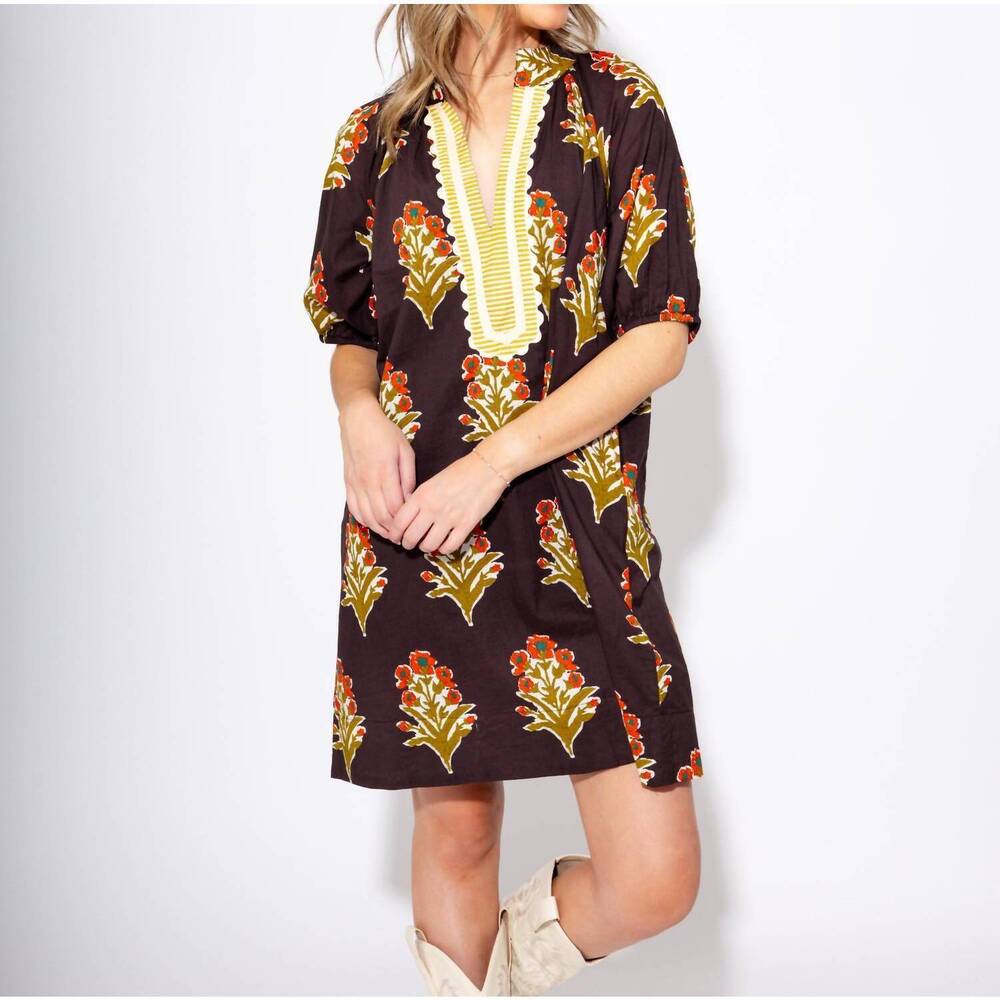 NEW THML petal stripe v-neck dress in black - Picture 4 of 7